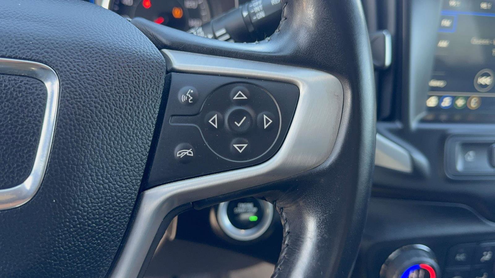 Used 2019 GMC Terrain SLE w/ Driver Convenience Package image 15