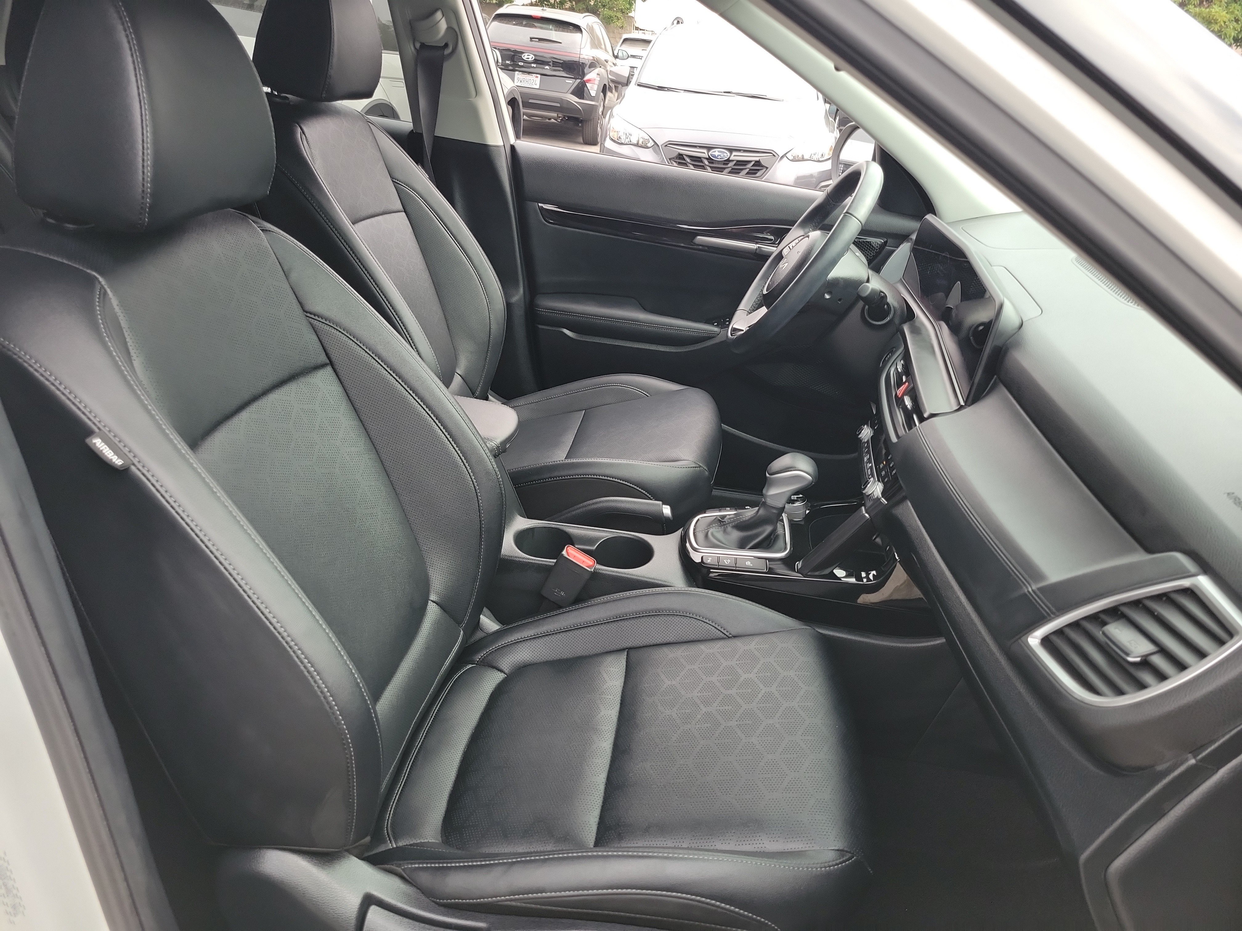 Used 2025 Kia Seltos EX FWD image 20