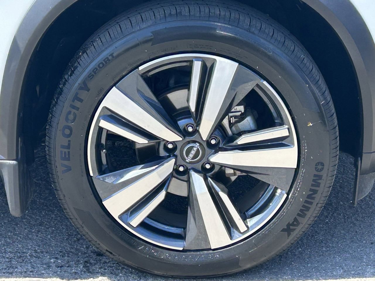 Certified 2023 Nissan Rogue Platinum w/ Platinum Premium Package image 8