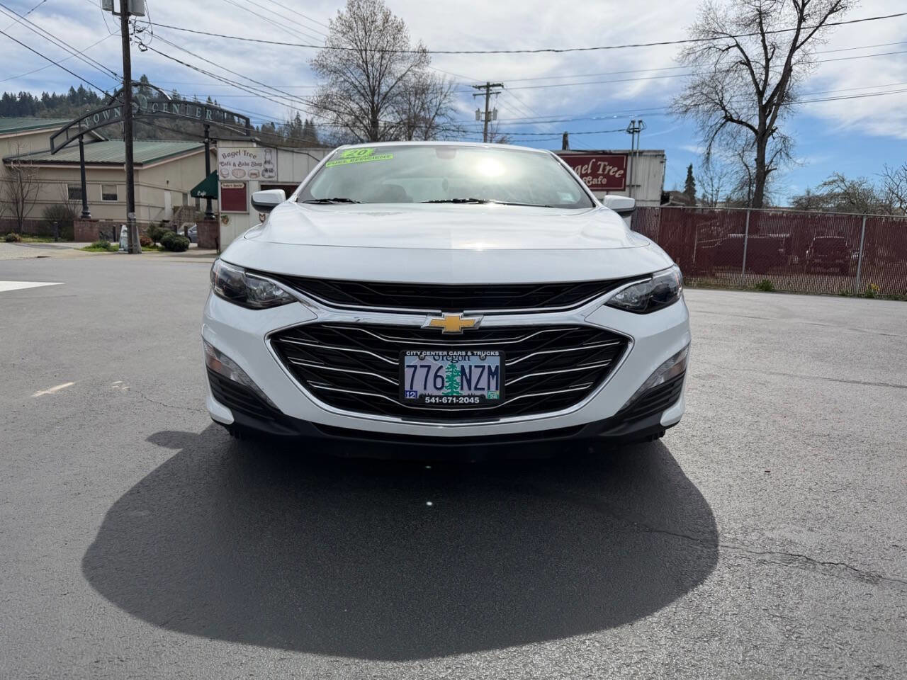 Used 2020 Chevrolet Malibu LT image 3