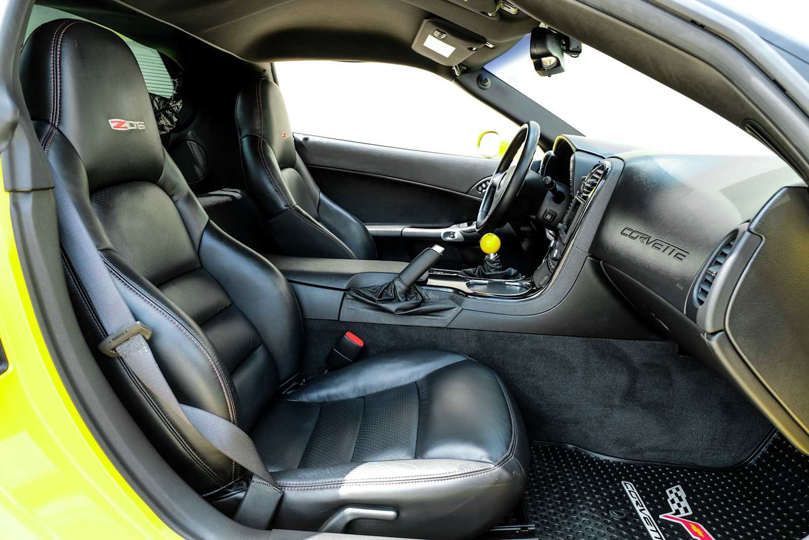 Used 2008 Chevrolet Corvette Z06 w/ Preferred Equipment Group RWD image 29