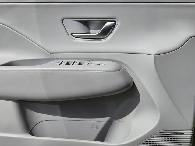 Certified 2025 Hyundai Kona Limited image 21