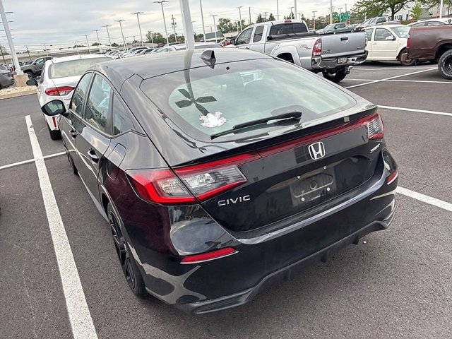 Used 2024 Honda Civic Sport image 12