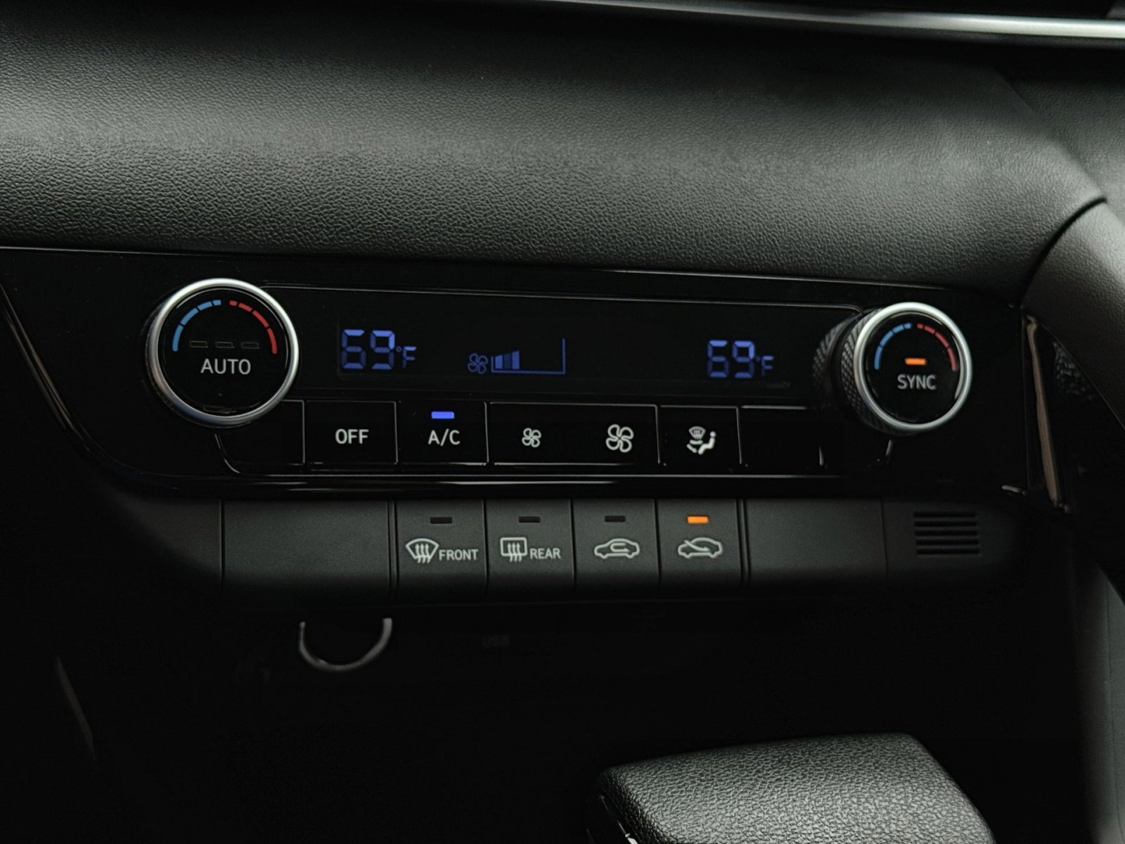 New 2026 Hyundai Elantra Blue image 20