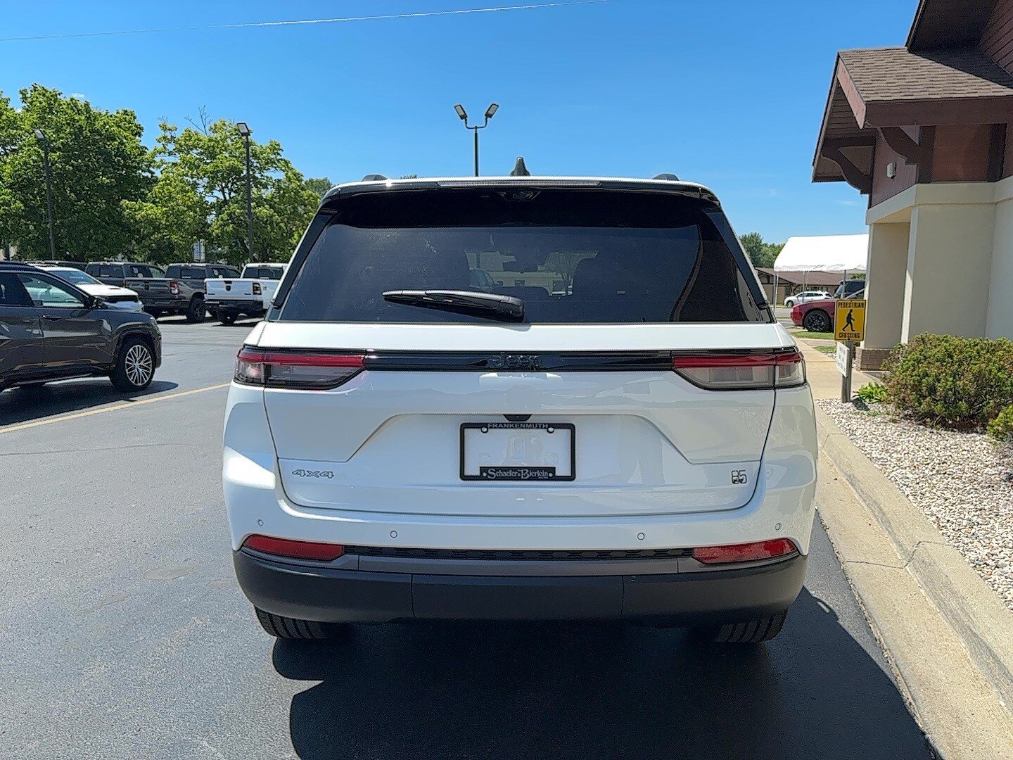 New 2026 Jeep Grand Cherokee Limited AWD/4WD image 13