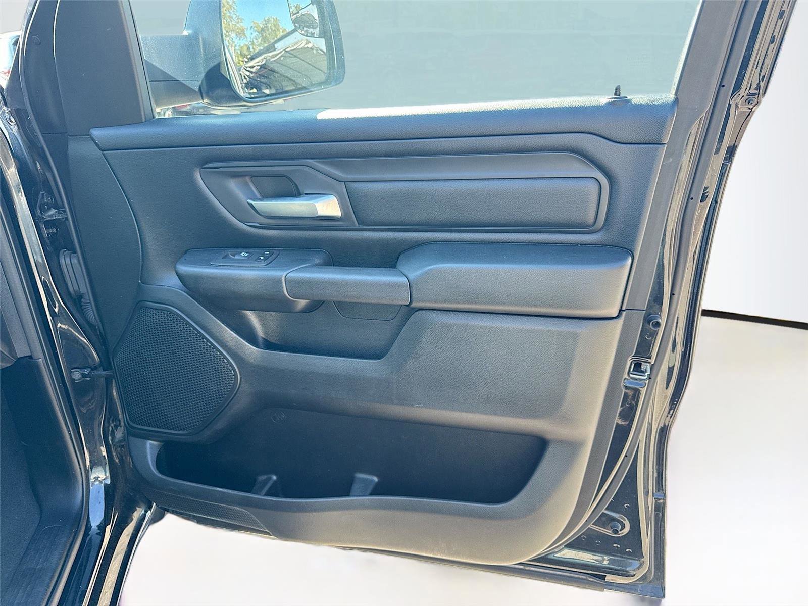 Used 2020 RAM 1500 HFE image 16