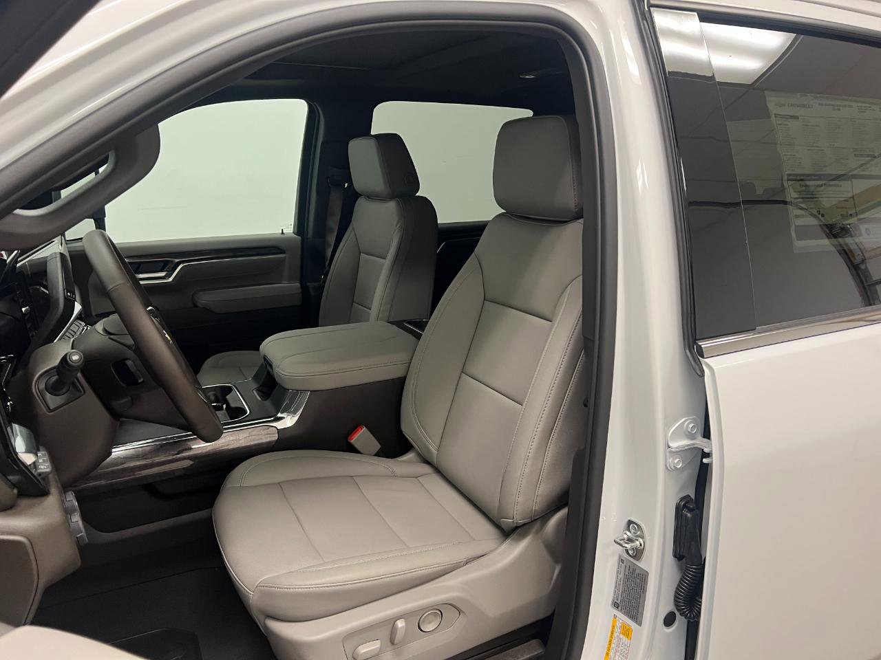 New 2026 Chevrolet Silverado 3500 LTZ w/ LTZ Plus Package AWD/4WD image 30