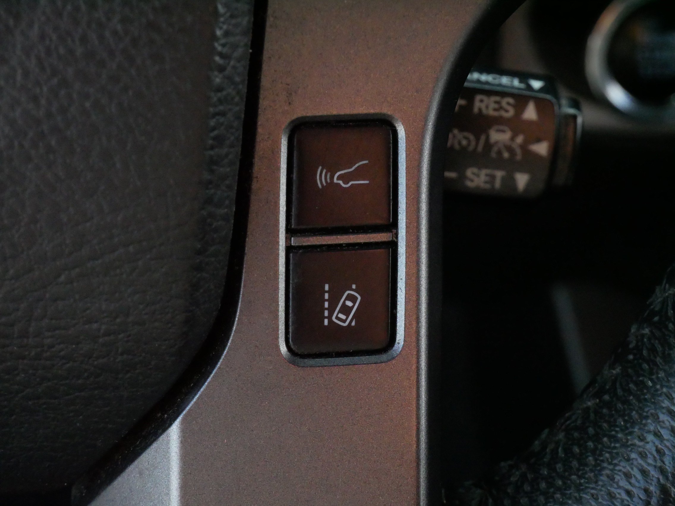 Certified 2019 Toyota Tacoma TRD Sport AWD/4WD image 25