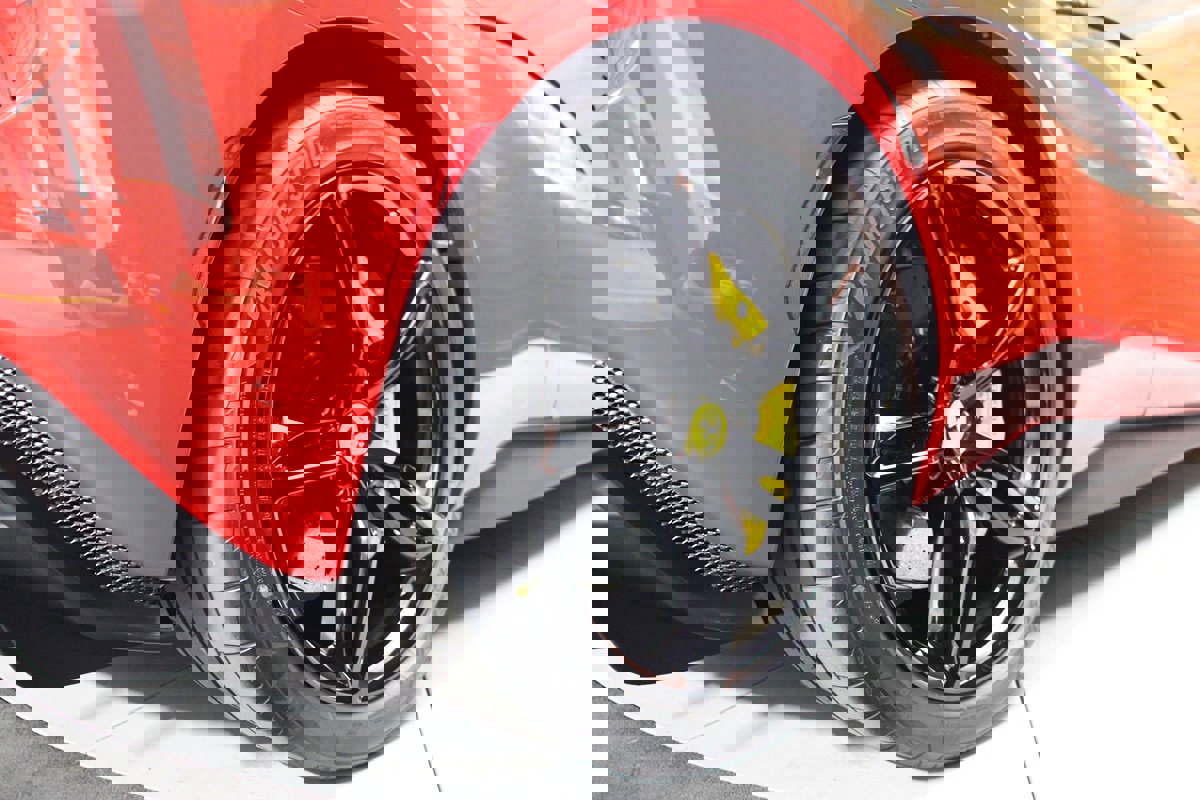 Used 2025 Ferrari 296 GTS image 73