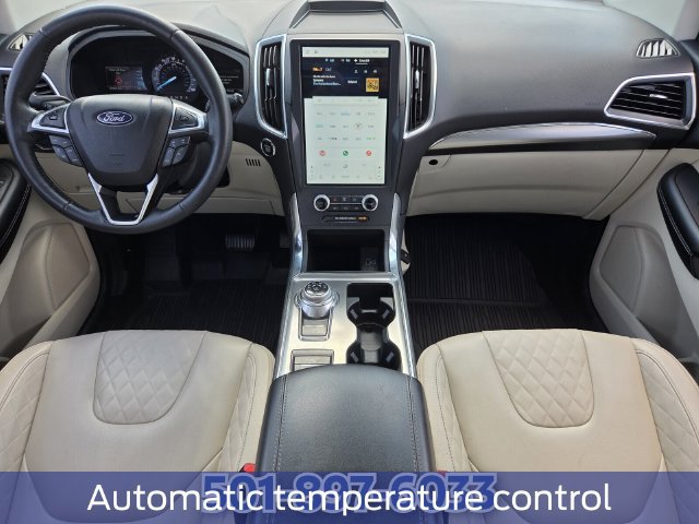 Certified 2023 Ford Edge Titanium AWD/4WD image 16