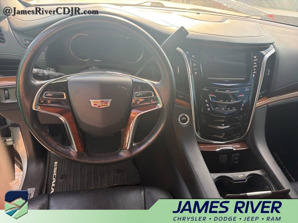 Used 2016 Cadillac Escalade ESV Luxury AWD/4WD image 10