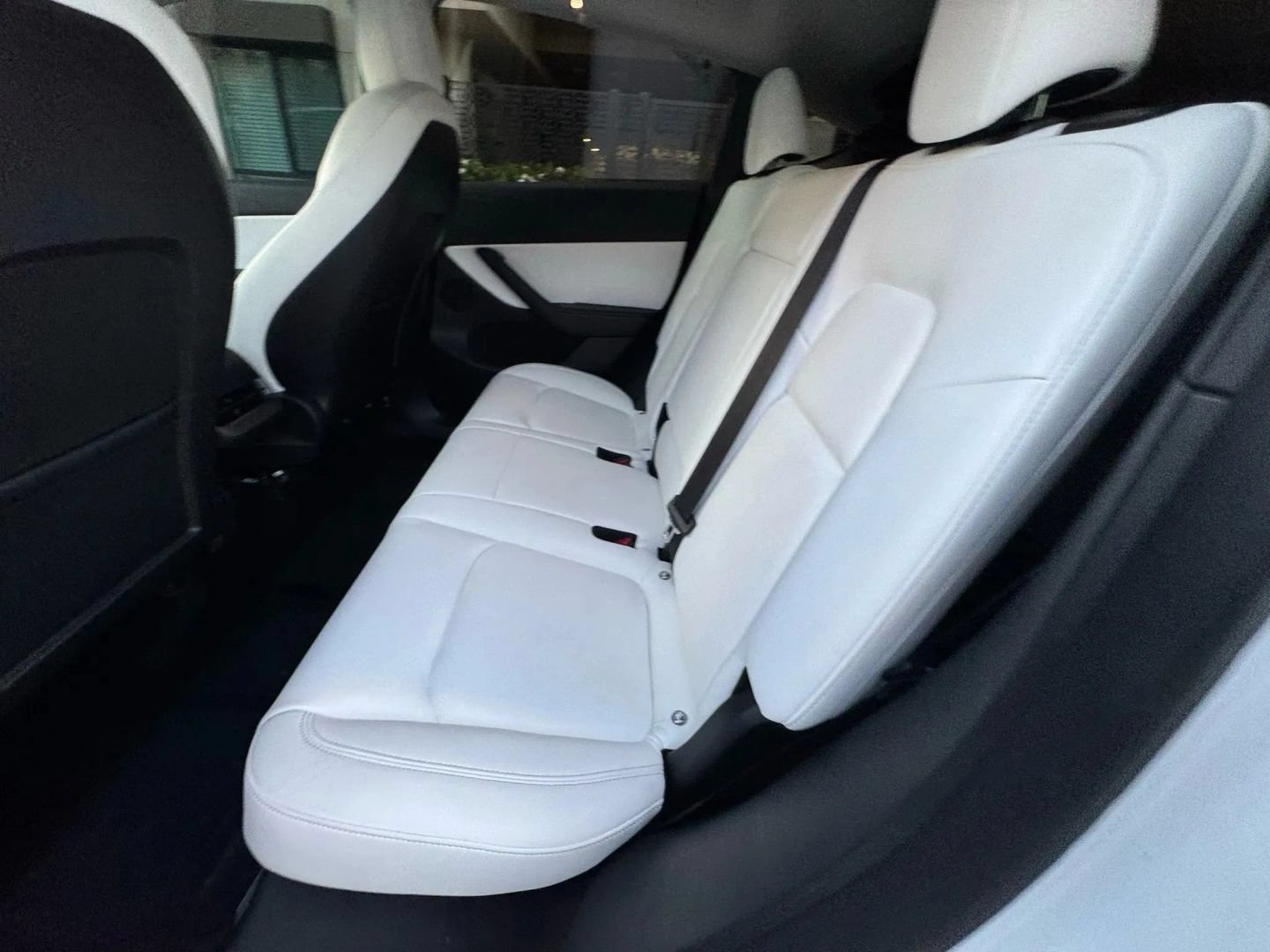 Used 2022 Tesla Model Y Performance AWD/4WD image 15