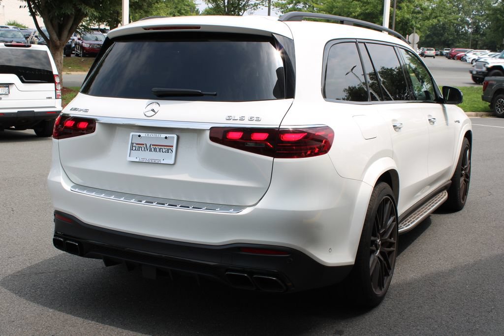 Used 2024 Mercedes-Benz GLS 63 AMG 4MATIC image 3