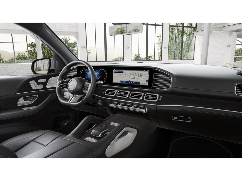 New 2026 Mercedes-Benz GLS 580 4MATIC image 6