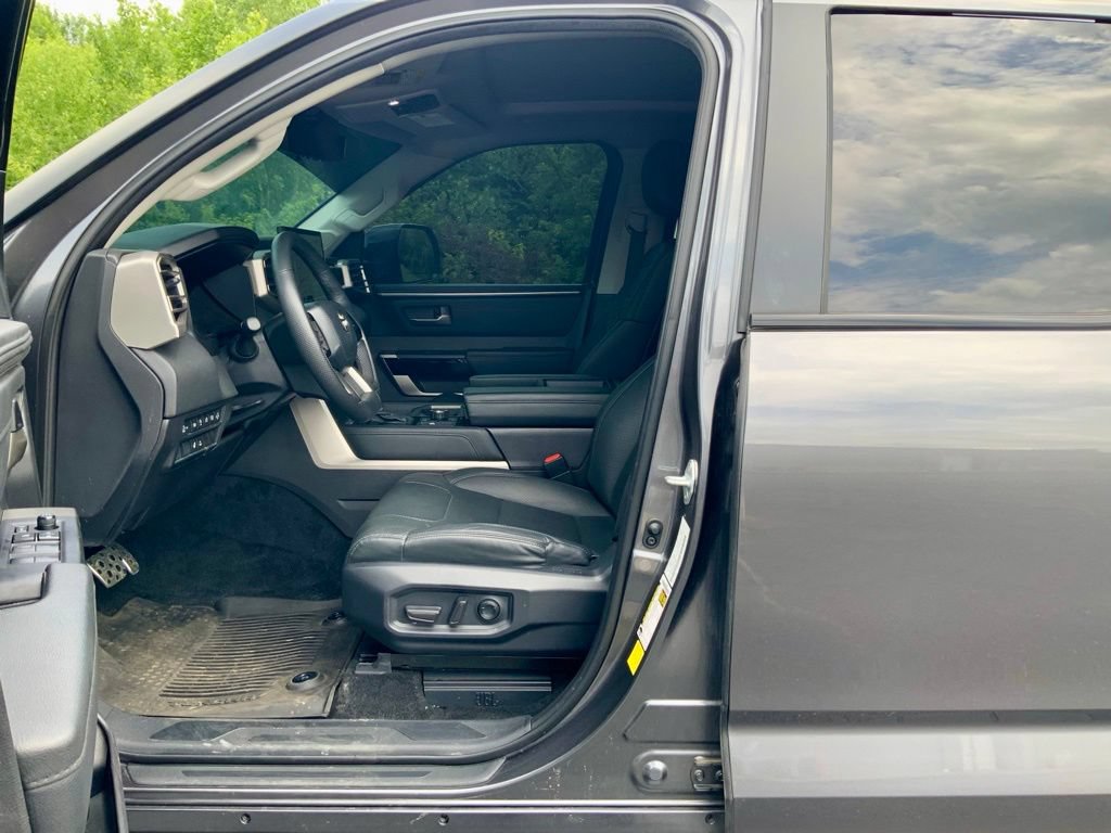 Used 2024 Toyota Tundra Limited w/ TRD Off-Road Package AWD/4WD image 16