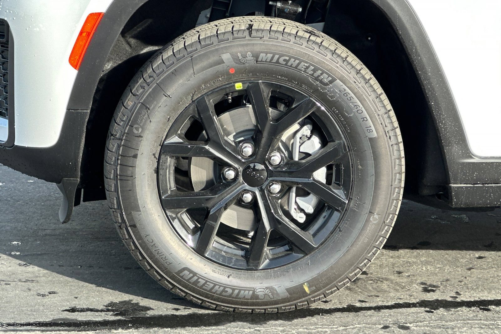 New 2026 Jeep Grand Cherokee Altitude AWD/4WD image 25