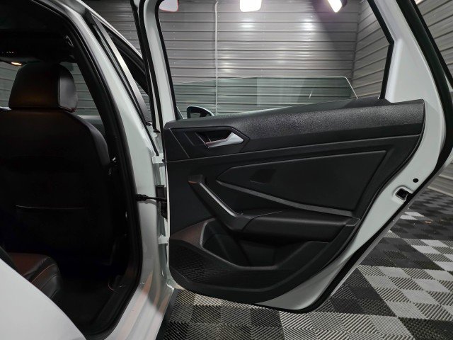 Used 2023 Volkswagen Jetta GLI Autobahn FWD image 34