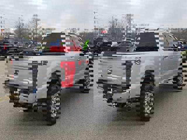 Used 2019 Ford F250 XLT w/ XLT Premium Package image 12