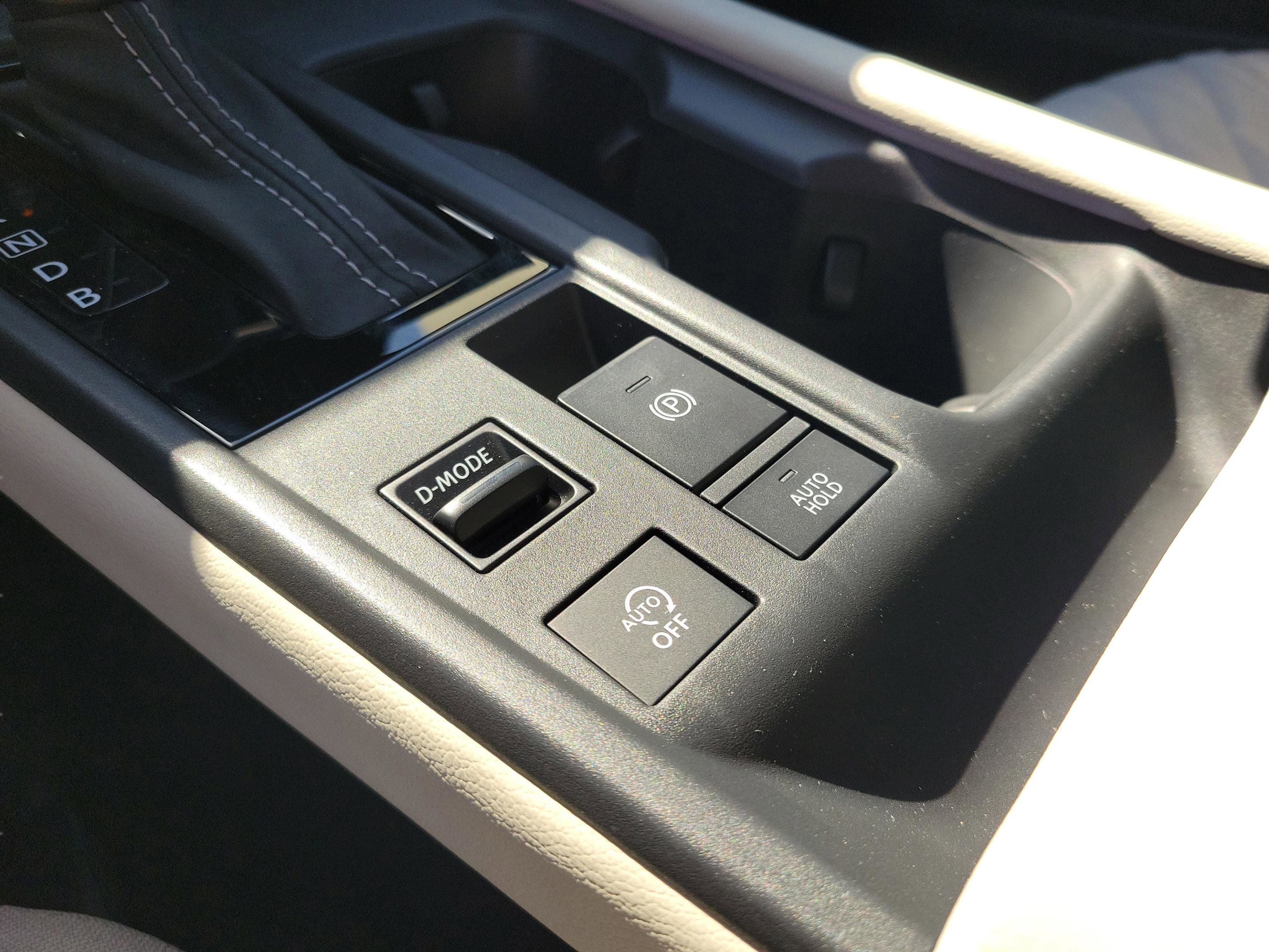 New 2026 Nissan Sentra SL w/ Floor Mat Package image 28