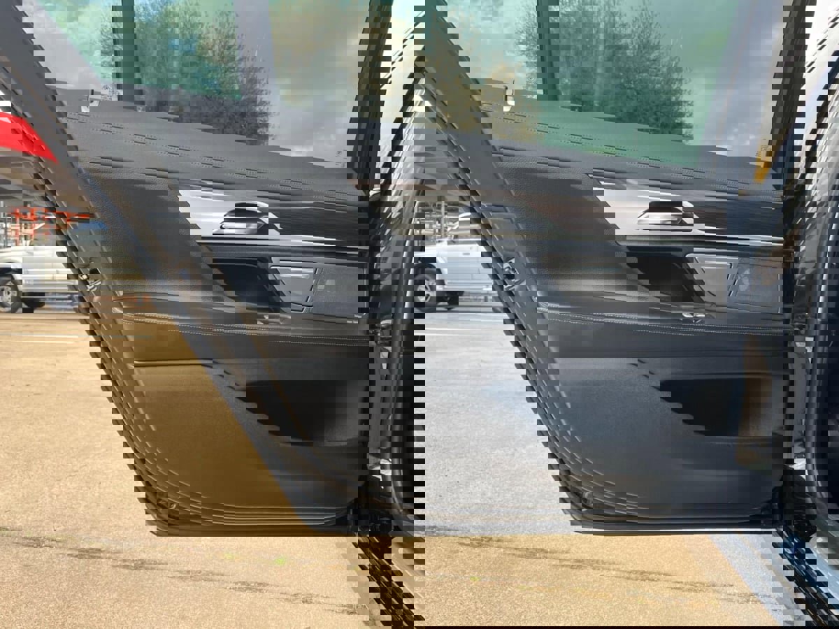 Used 2019 BMW 740i 740i image 26