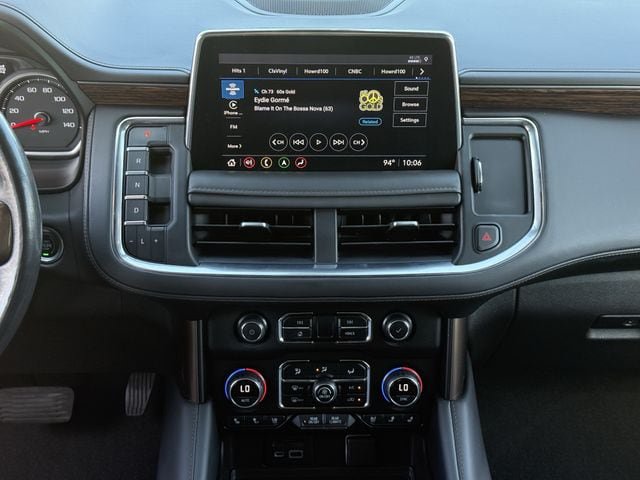 Used 2021 Chevrolet Suburban High Country AWD/4WD image 16