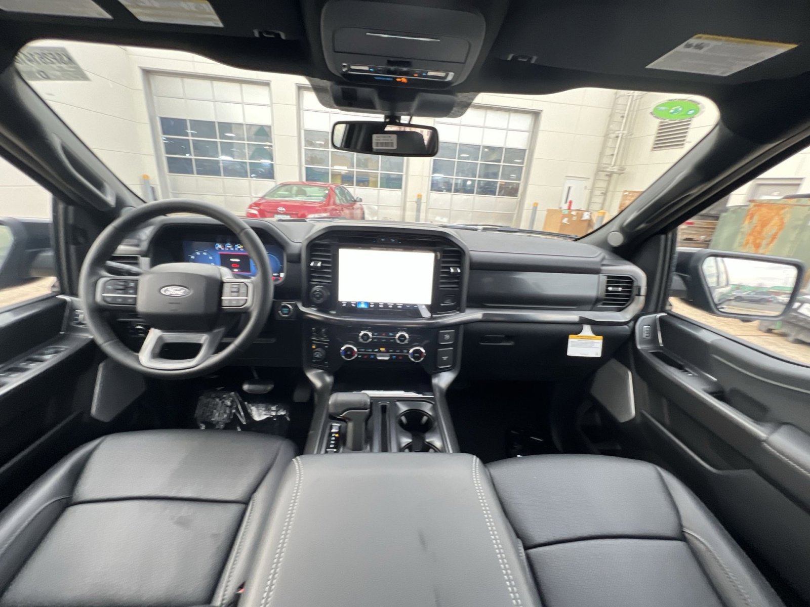 New 2026 Ford F150 Lariat w/ Equipment Group 502A High image 23