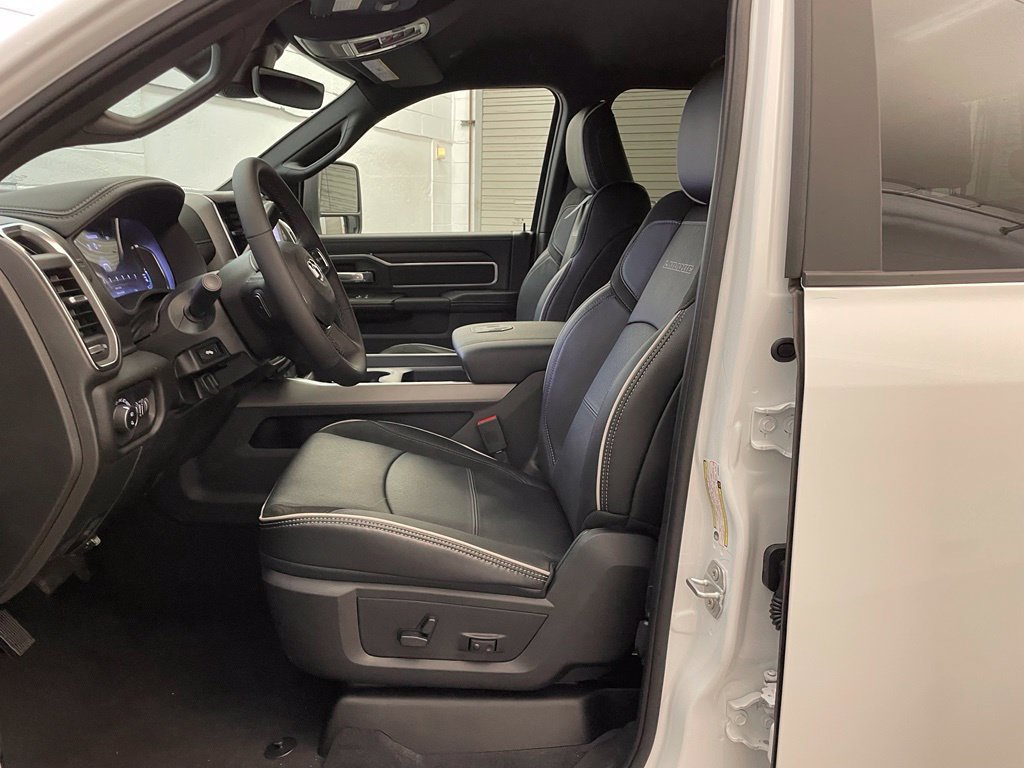 New 2027 RAM 2500 Laramie w/ Night Edition AWD/4WD image 20