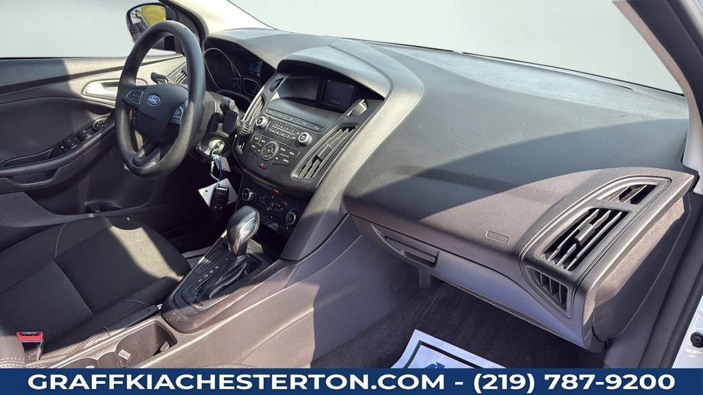 Used 2018 Ford Focus SE FWD image 36