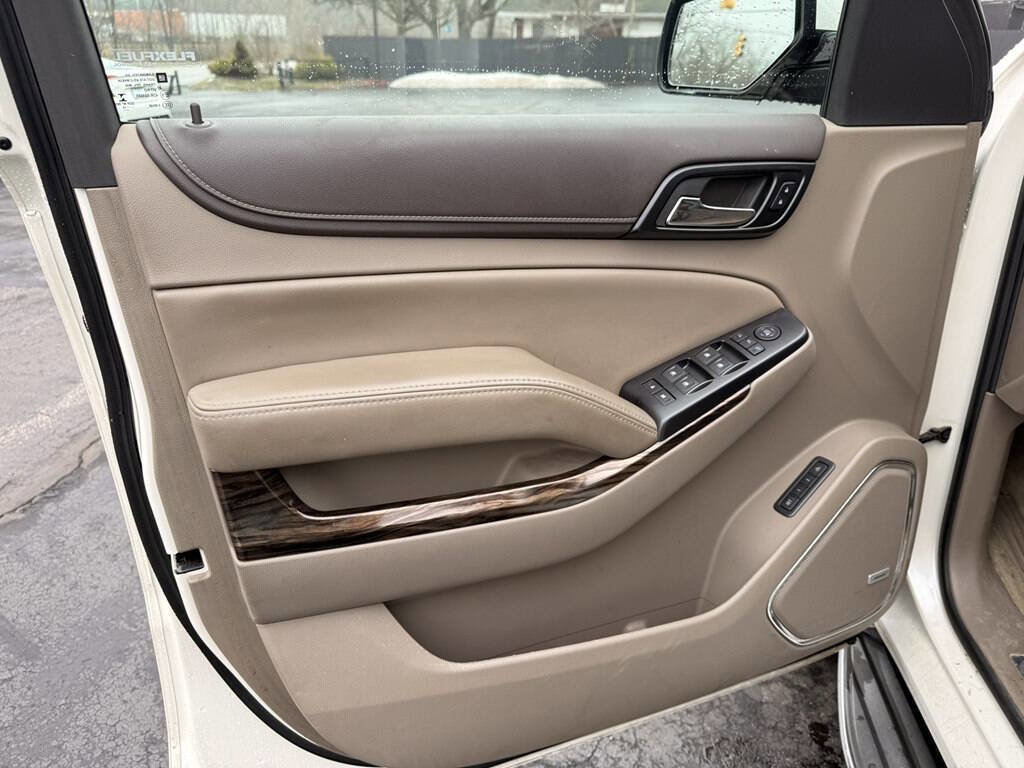 Used 2015 GMC Yukon SLT w/ Open Road Package AWD/4WD image 5