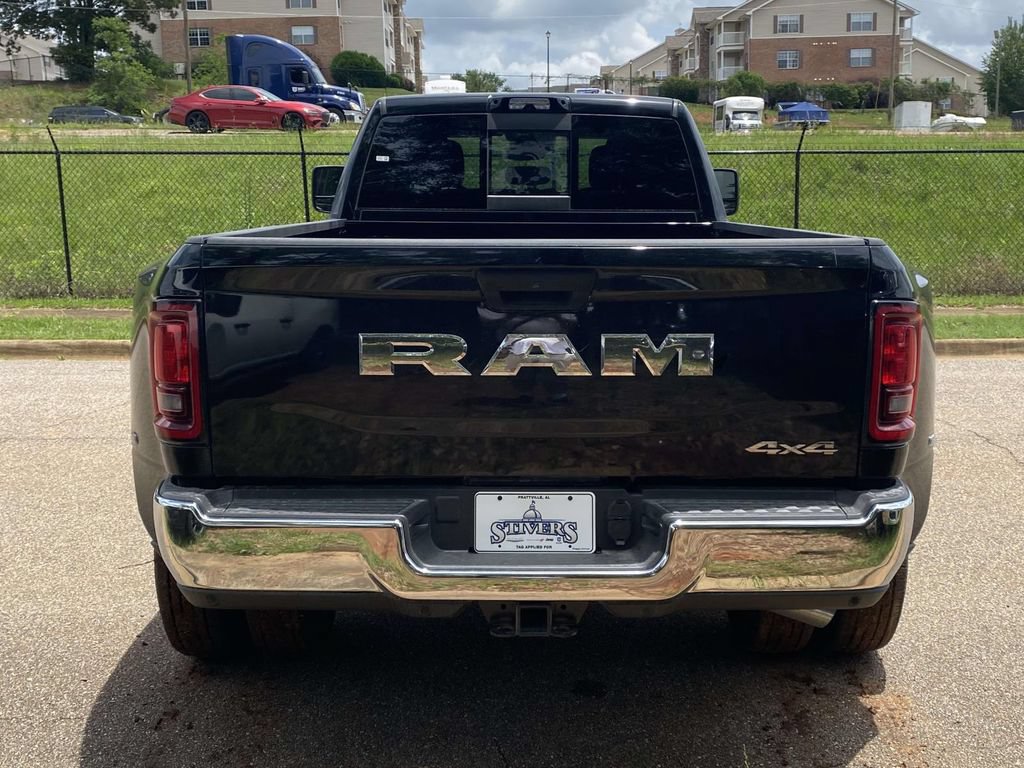 New 2026 RAM 3500 Tradesman AWD/4WD image 36