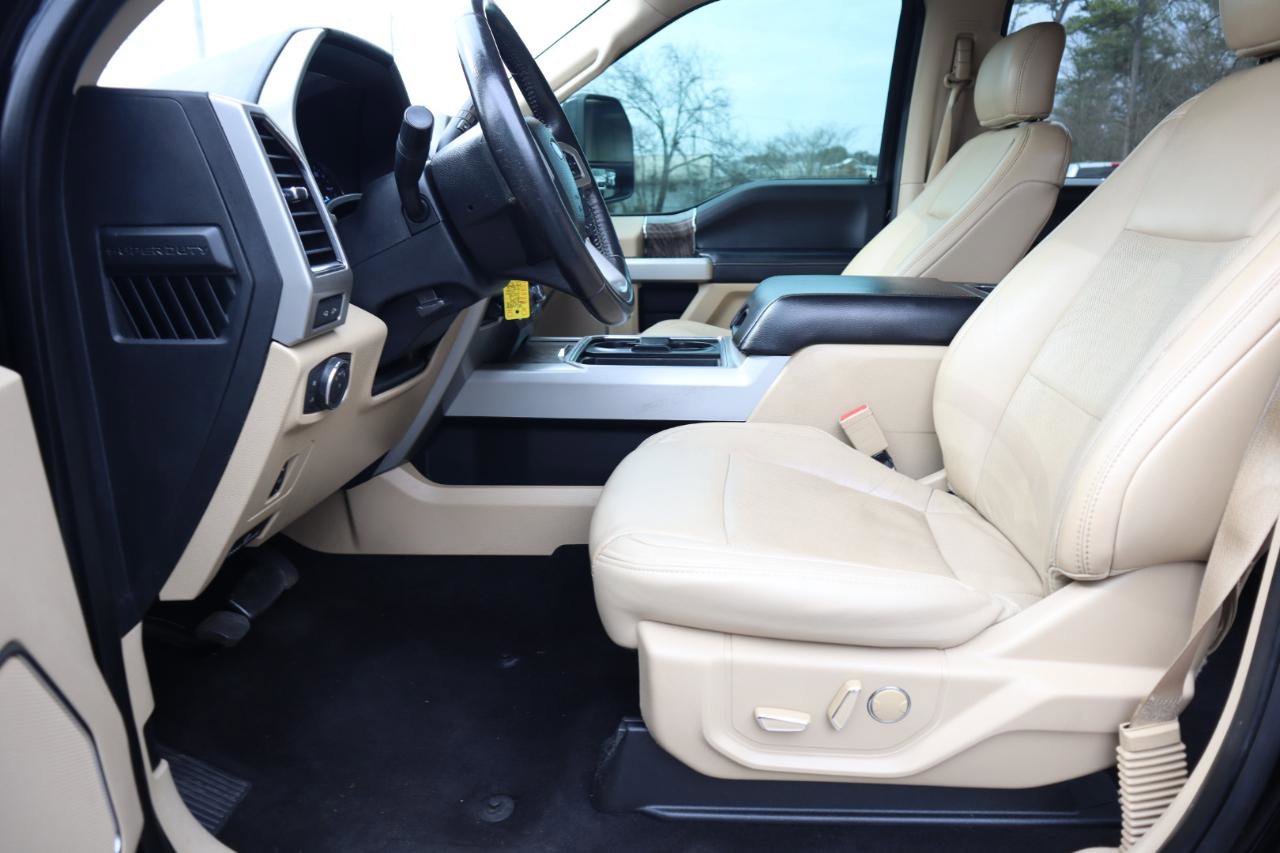 Used 2019 Ford F350 Lariat image 13