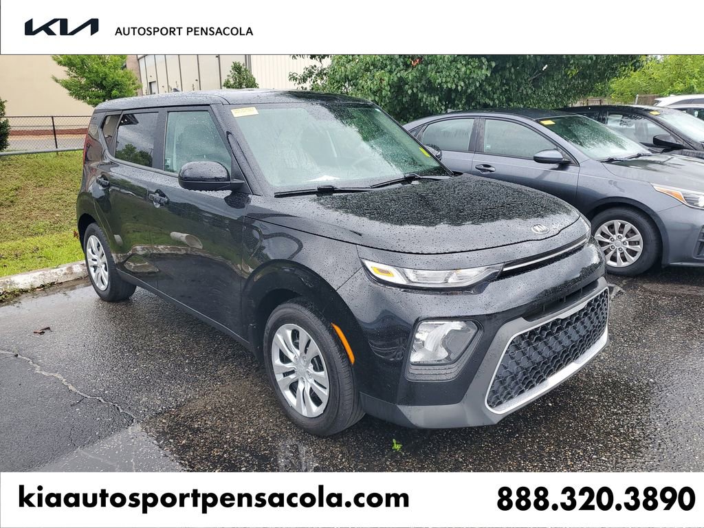 Used 2021 Kia Soul LX FWD image 1