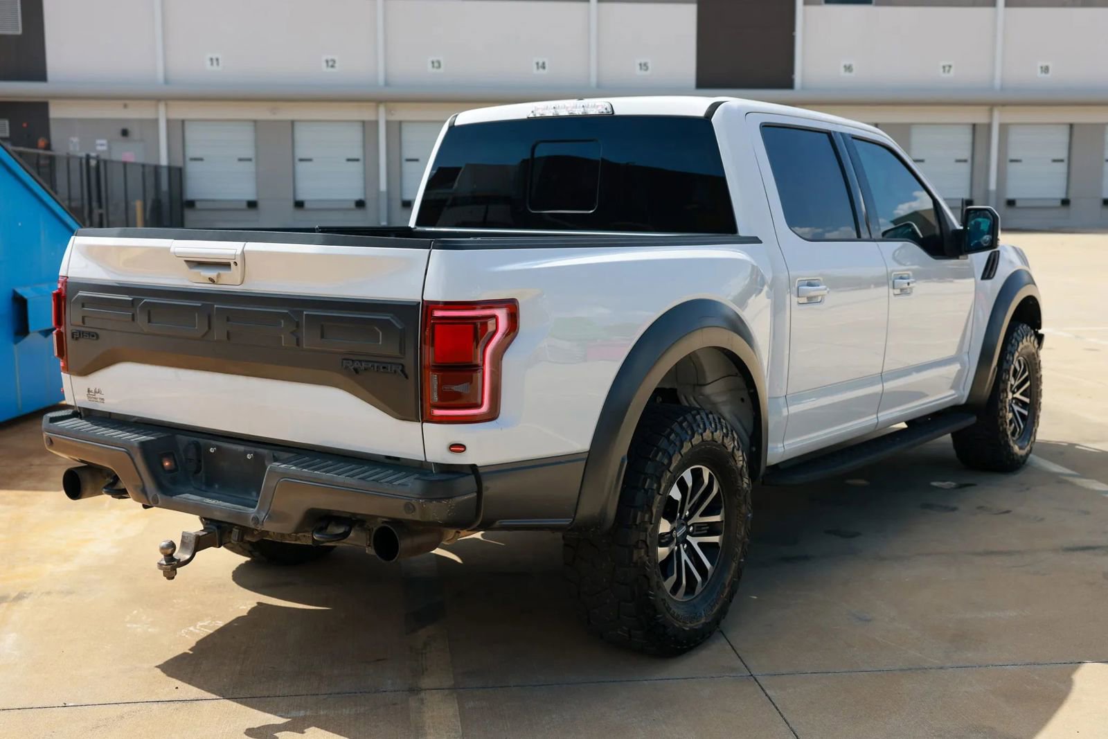 Used 2018 Ford F150 Raptor w/ Equipment Group 802A Luxury AWD/4WD image 7