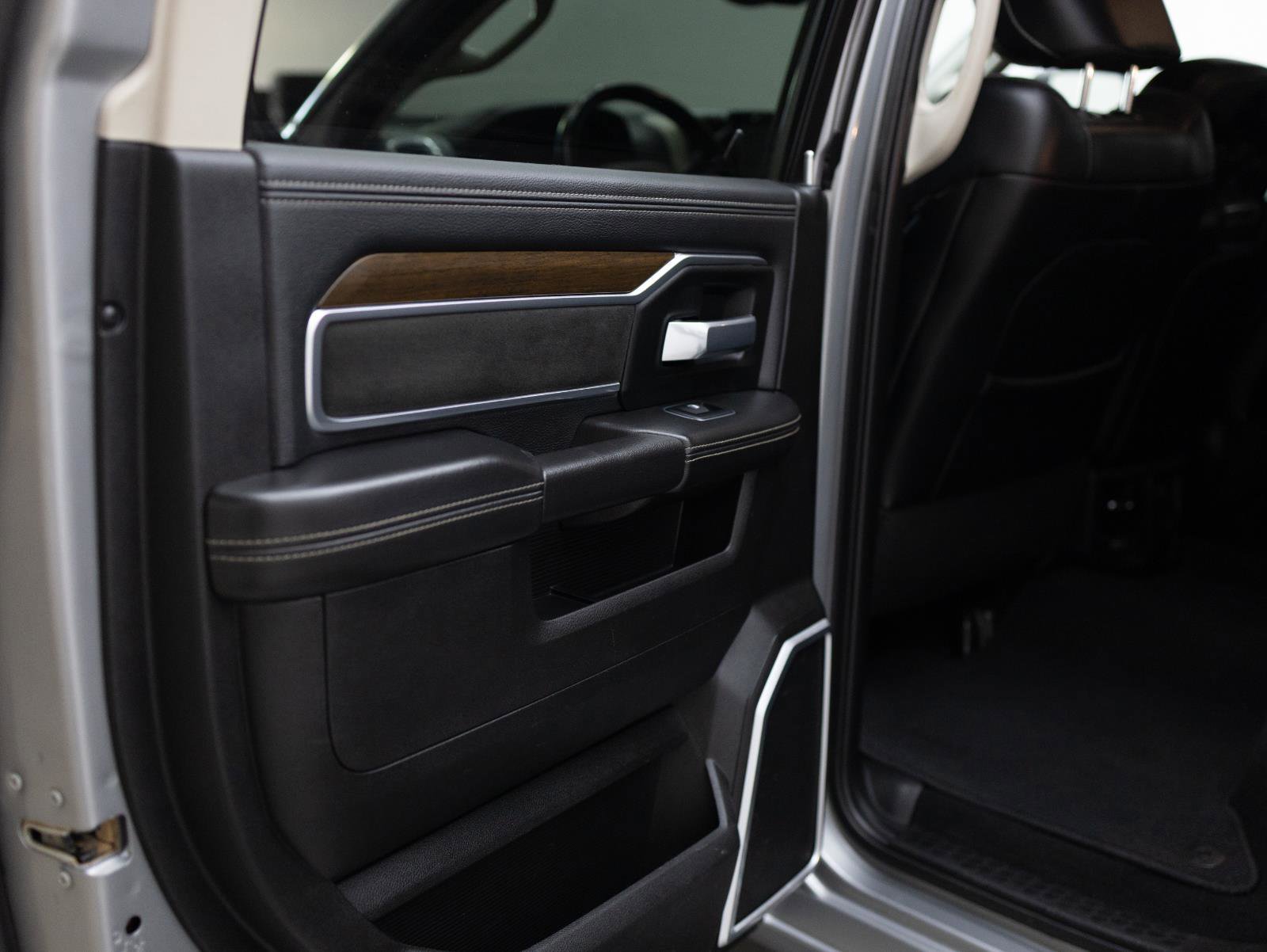 Used 2024 RAM 2500 Laramie image 47