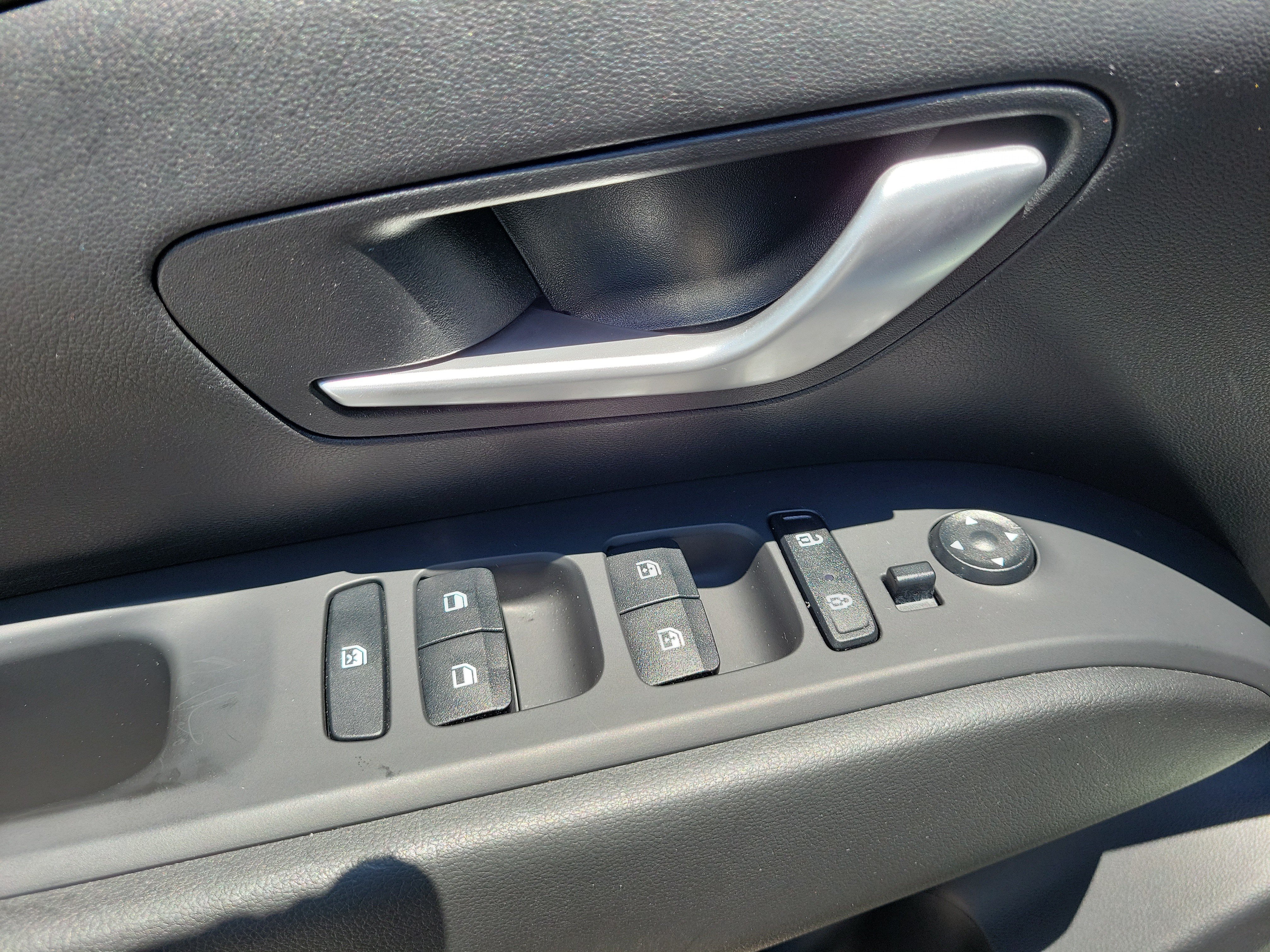 Used 2023 Hyundai Santa Cruz SEL Premium AWD/4WD image 15