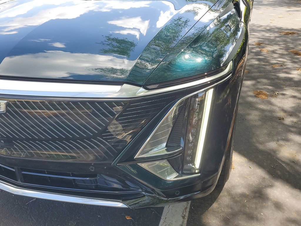 Certified 2024 Cadillac Lyriq Luxury w/ LPO, Floor Liner Package image 10