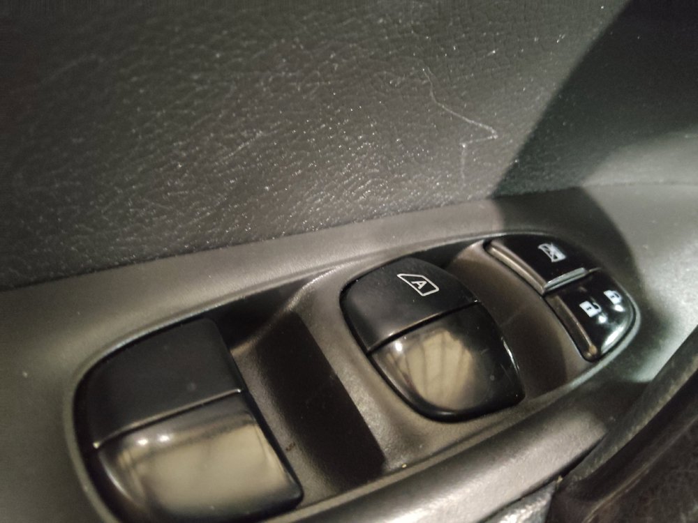 Used 2022 Nissan Rogue Sport SV w/ Technology Package FWD image 27