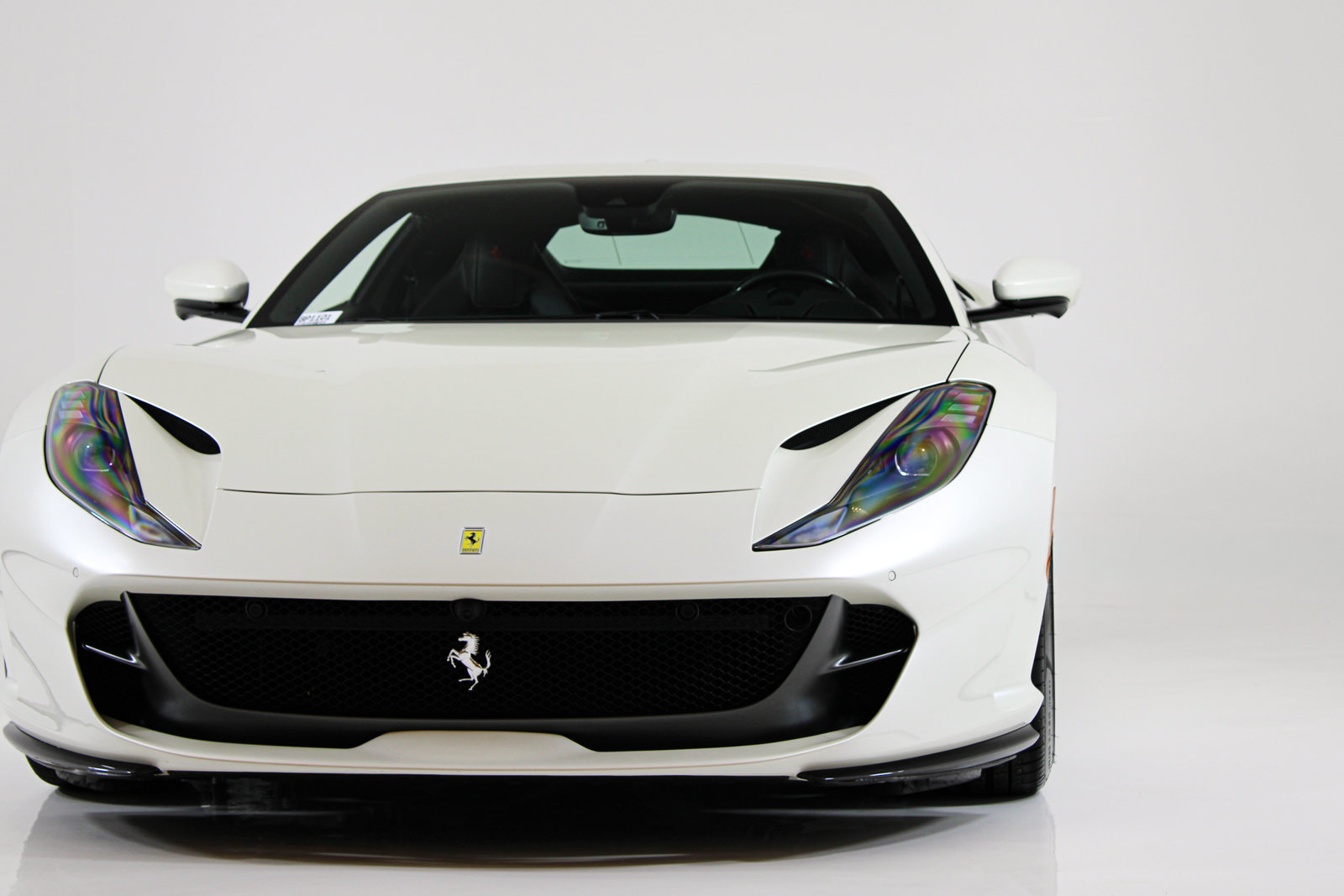 Used 2020 Ferrari 812 Superfast RWD image 16