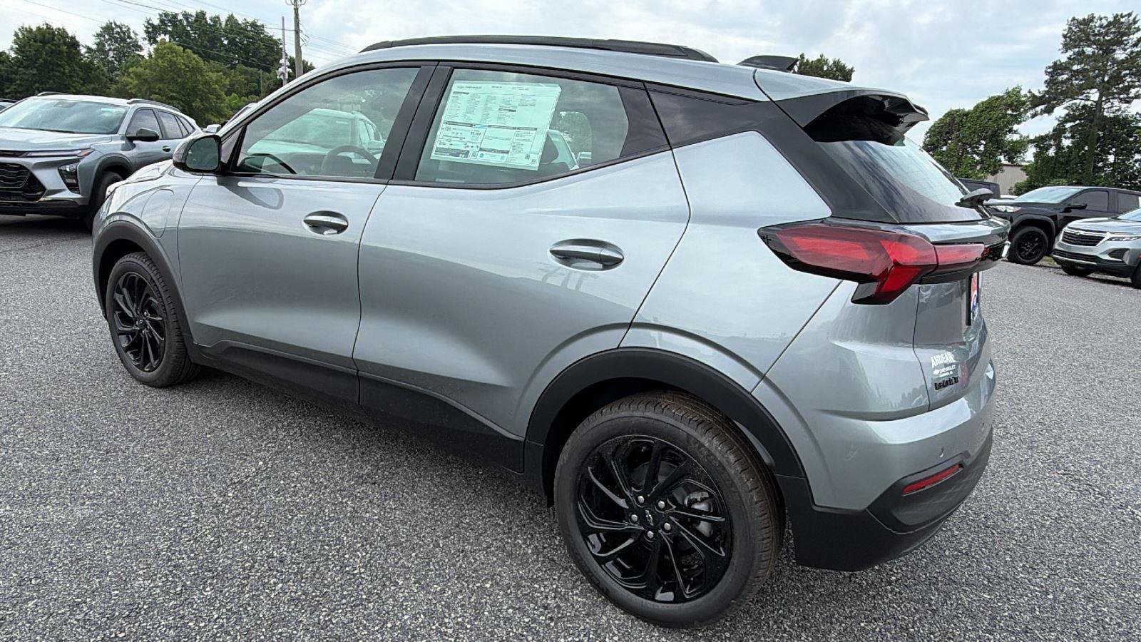 New 2027 Chevrolet Bolt RS w/ Technology Package FWD image 7