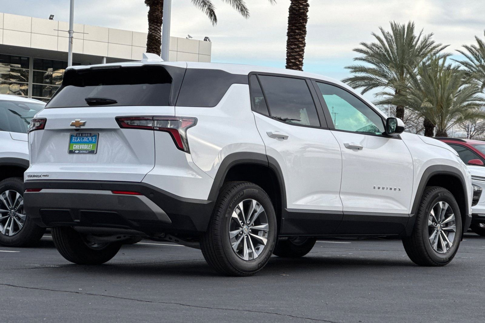 New 2026 Chevrolet Equinox LT image 3