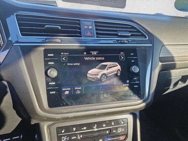 Certified 2024 Volkswagen Tiguan SEL R-Line image 12