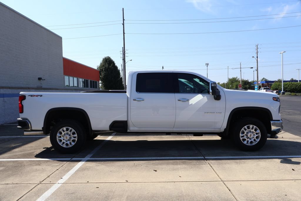 New 2026 Chevrolet Silverado 3500 LTZ w/ LTZ Premium Package AWD/4WD image 8