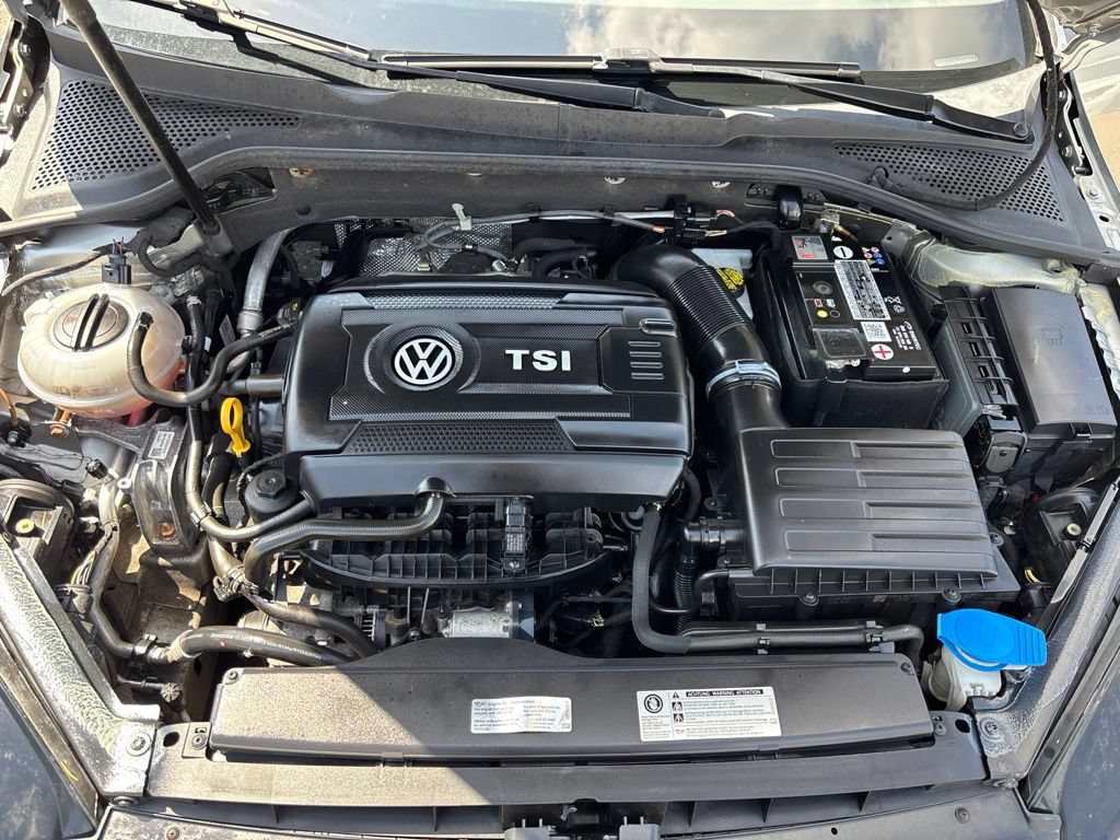 Used 2017 Volkswagen Golf S AWD/4WD image 12