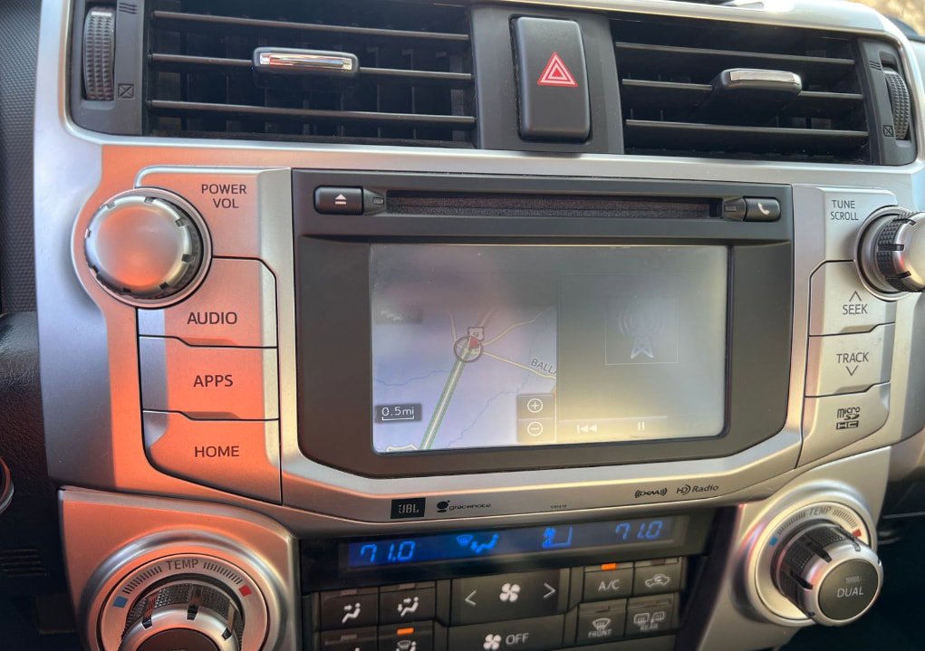 Used 2019 Toyota 4Runner Limited AWD/4WD image 13