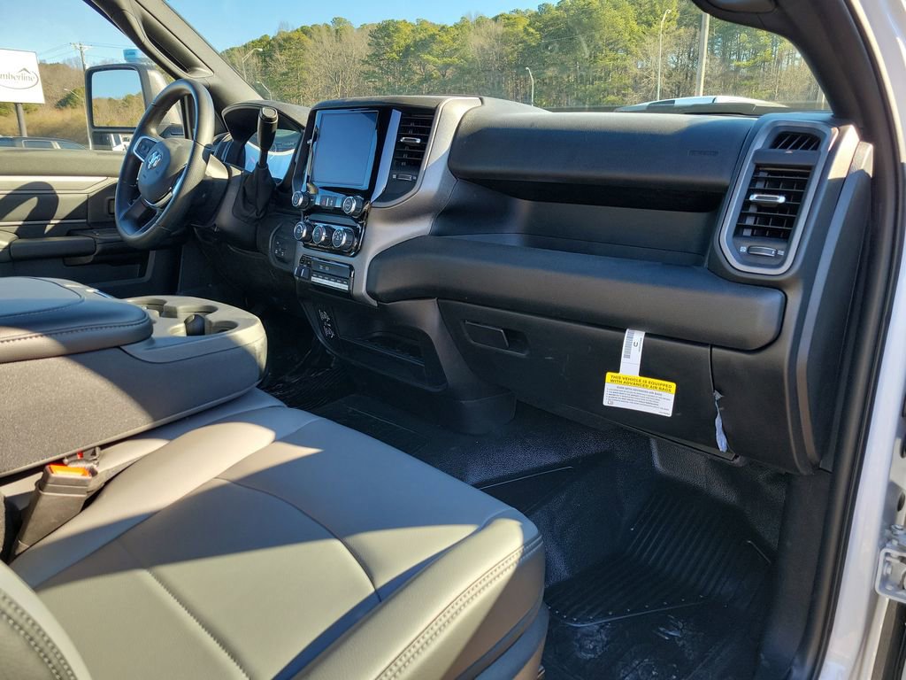 New 2026 RAM 5500 Tradesman w/ Chrome Appearance Group image 30