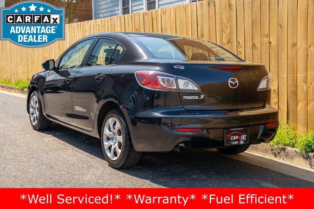 Used 2013 MAZDA MAZDA3 i SV w/ Convenience Pkg image 9