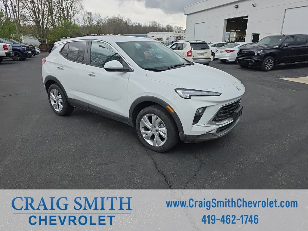 Used 2025 Buick Encore GX Preferred AWD/4WD image 8