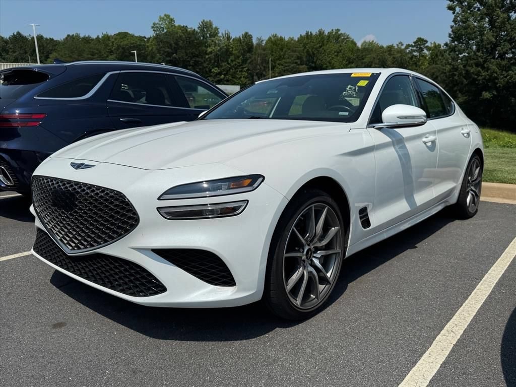 Used 2025 Genesis G70 2.5T AWD/4WD image 5