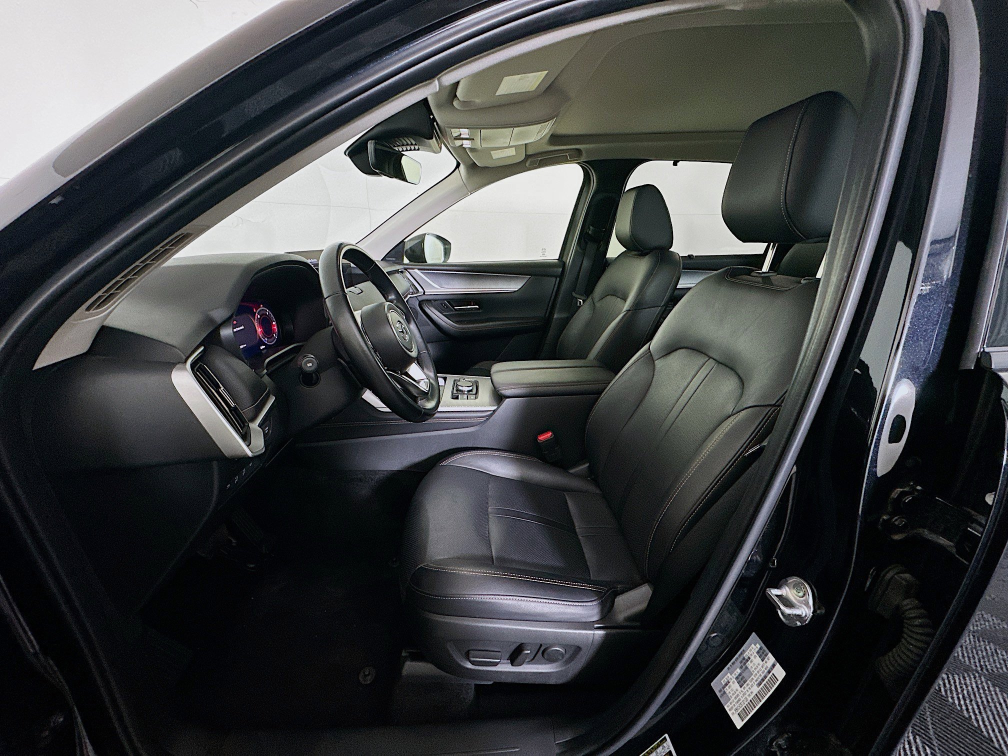 Used 2025 MAZDA CX-90 3.3 Turbo w/ Premium Sport Pkg image 13