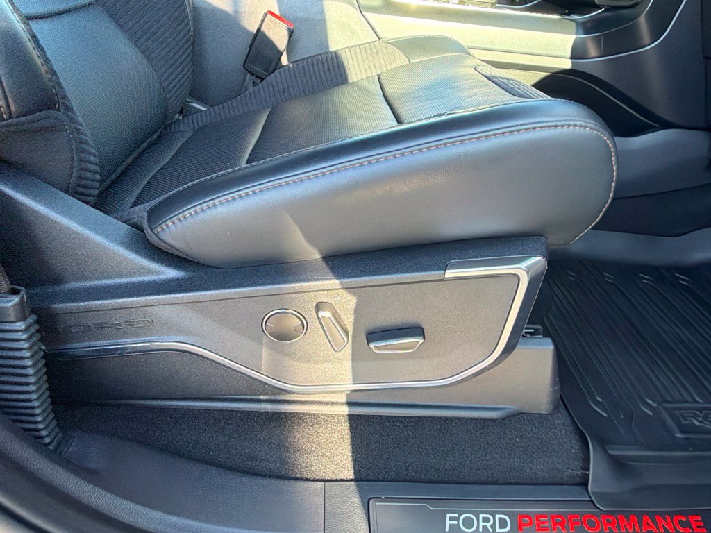 Used 2023 Ford F150 Raptor AWD/4WD image 45